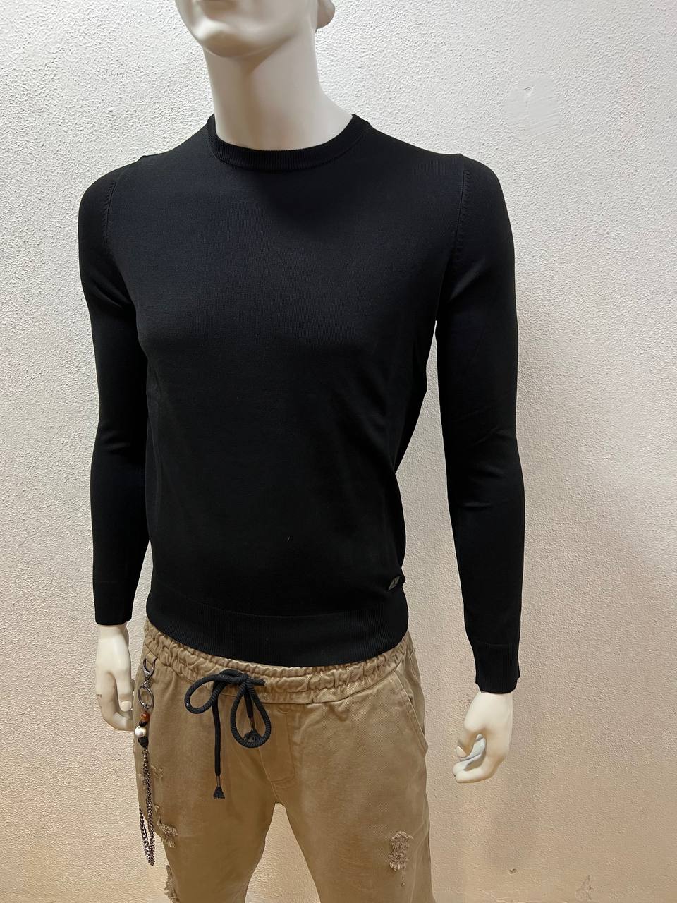 Maglia girocollo nera
