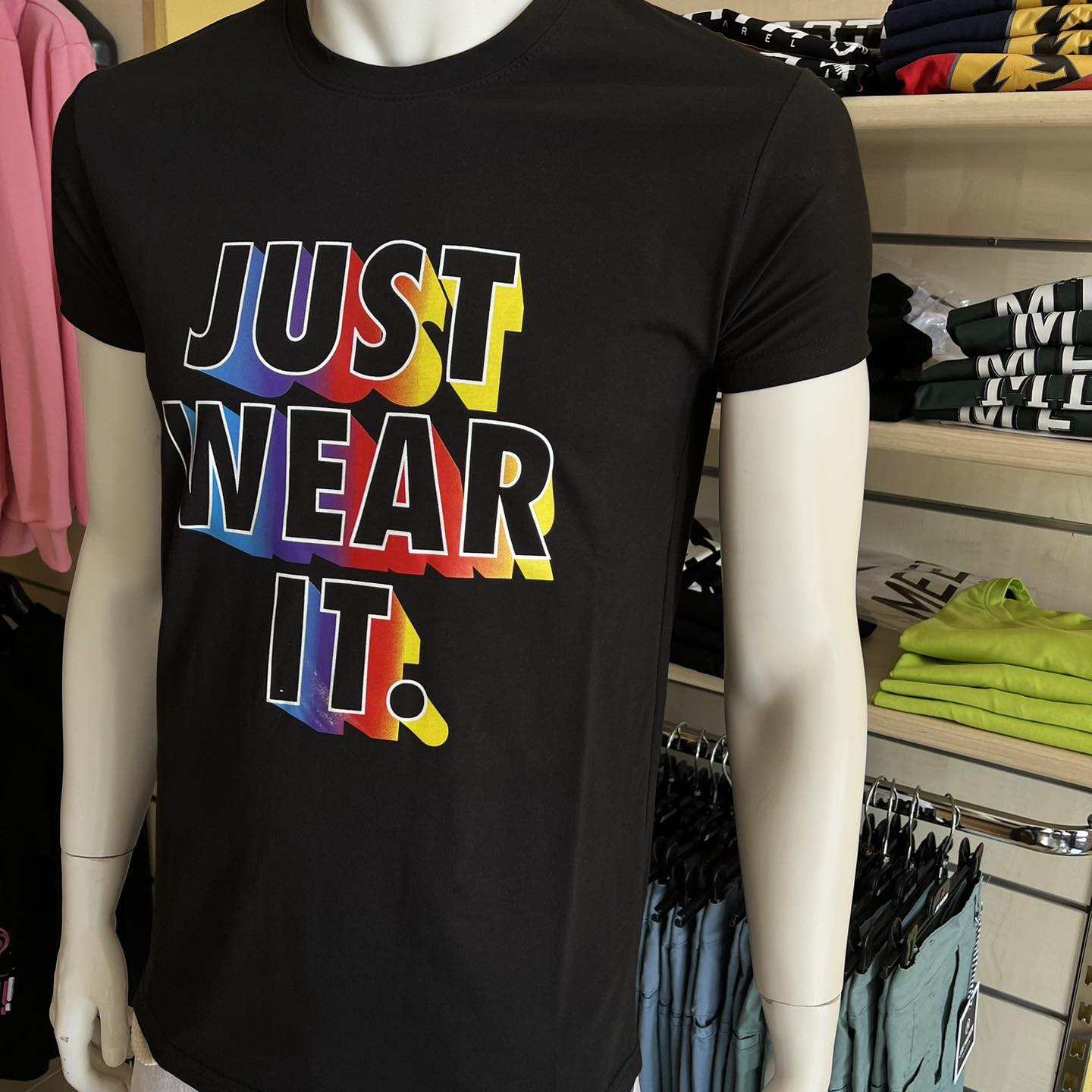 T-shirt manica corta nera