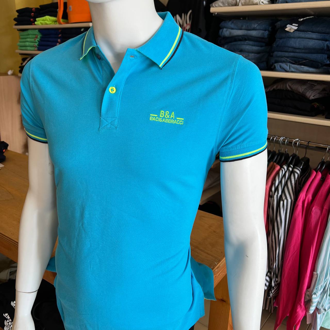 Polo manica corta baci & abbracci