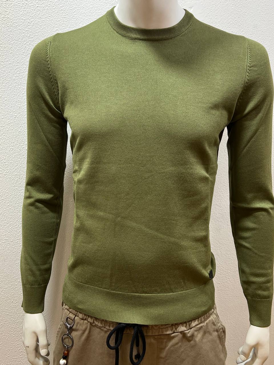 Maglia verde girocollo
