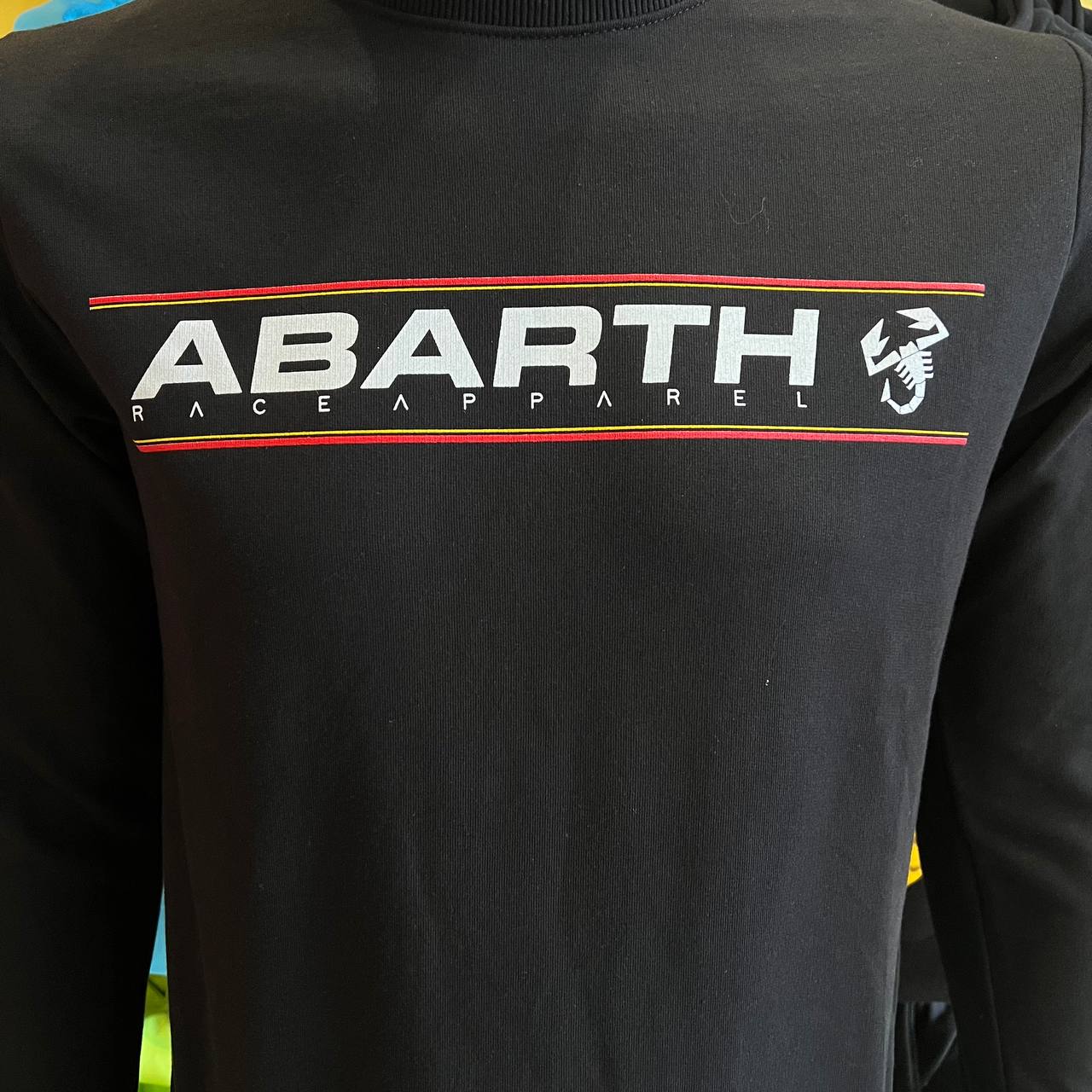 Felpa nera abarth