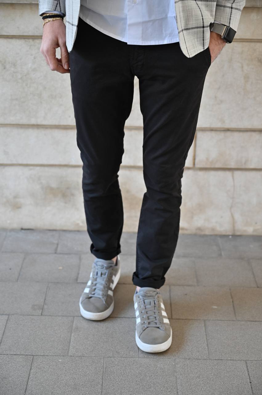 Pantalone nero