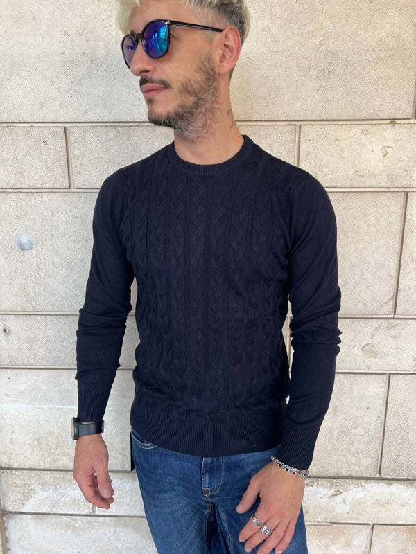 Maglione girocollo con trecce