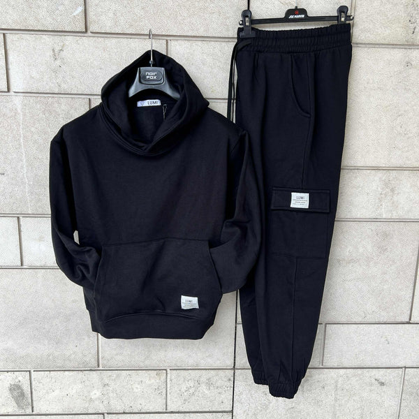 Tuta uomo con cappuccio